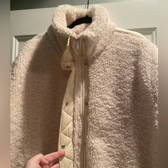 Athleta XL Women’s Cozy Day Hybrid Coat - Picture 13 of 13